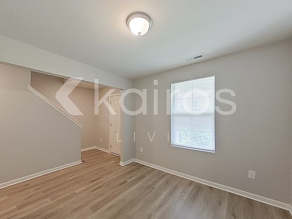 3rd image of 4608 Sweet Bulb Ln