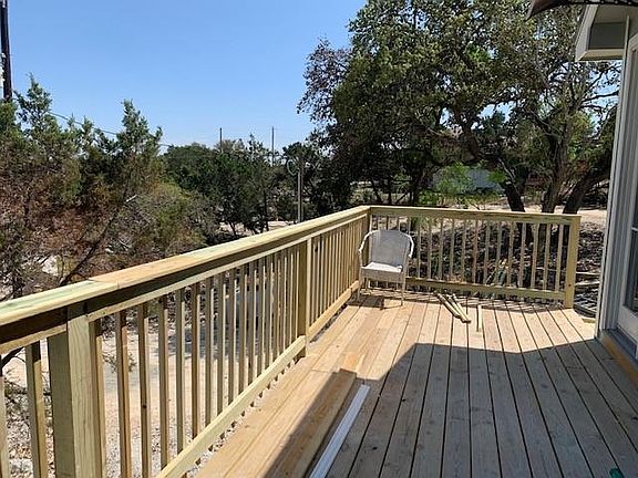 4th image of 1521 Fuller Dr