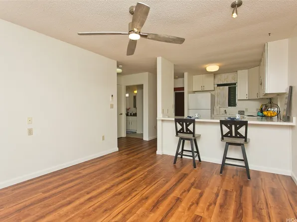 95-1050 Makaikai St APT 3F, Mililani, HI 96789