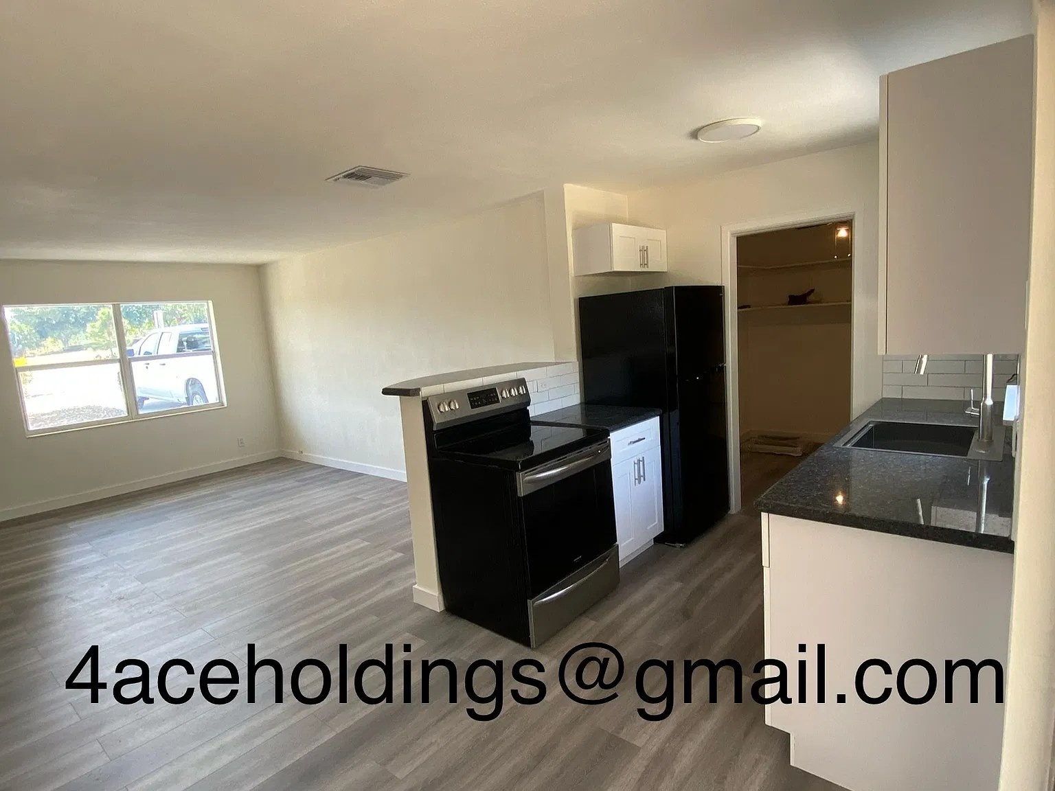 2 bed, 1000 sqft, $1,300 — Photo 4