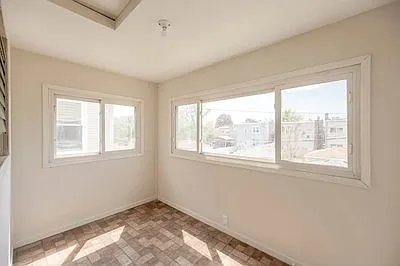 2112 N Avers Ave #1 — Photo 6