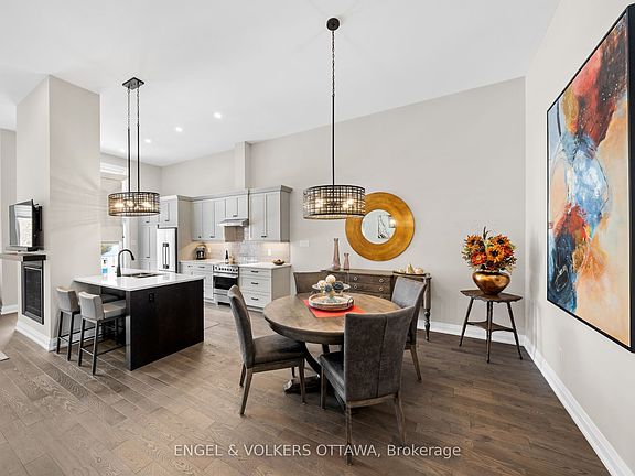 5th image of 147 Blackhorse Dr