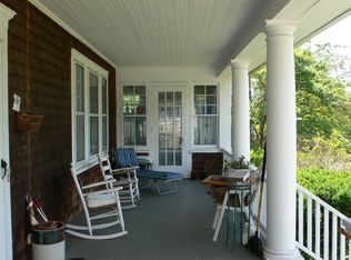 59 Maple Ave, Bay Shore, NY 11706