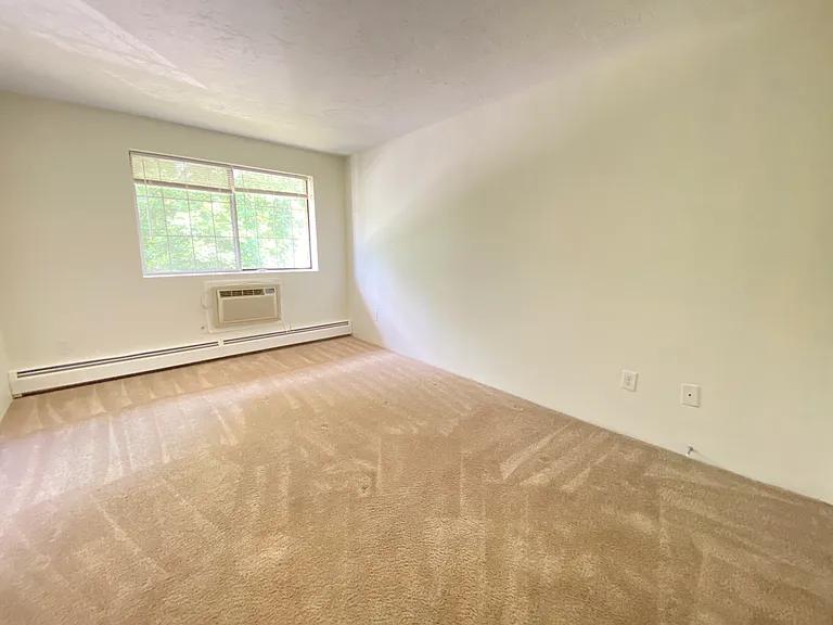 Park View Hills Condominiums — Photo 37