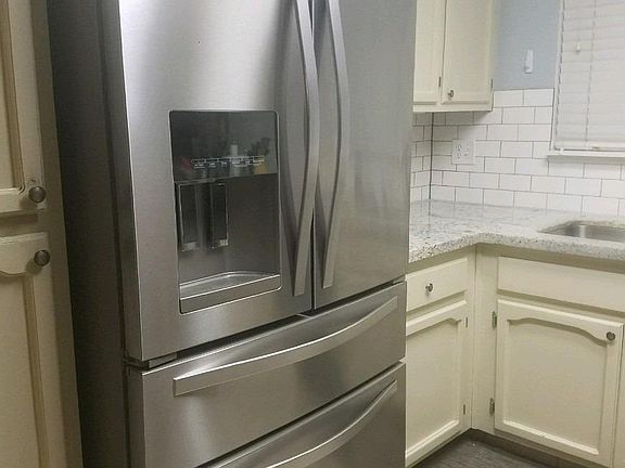 5th image of 1442 E D St