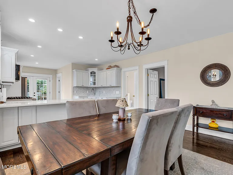 524 Fisk Ave — Photo 8