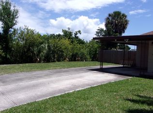 126 1st St, Merritt Island, FL 32953