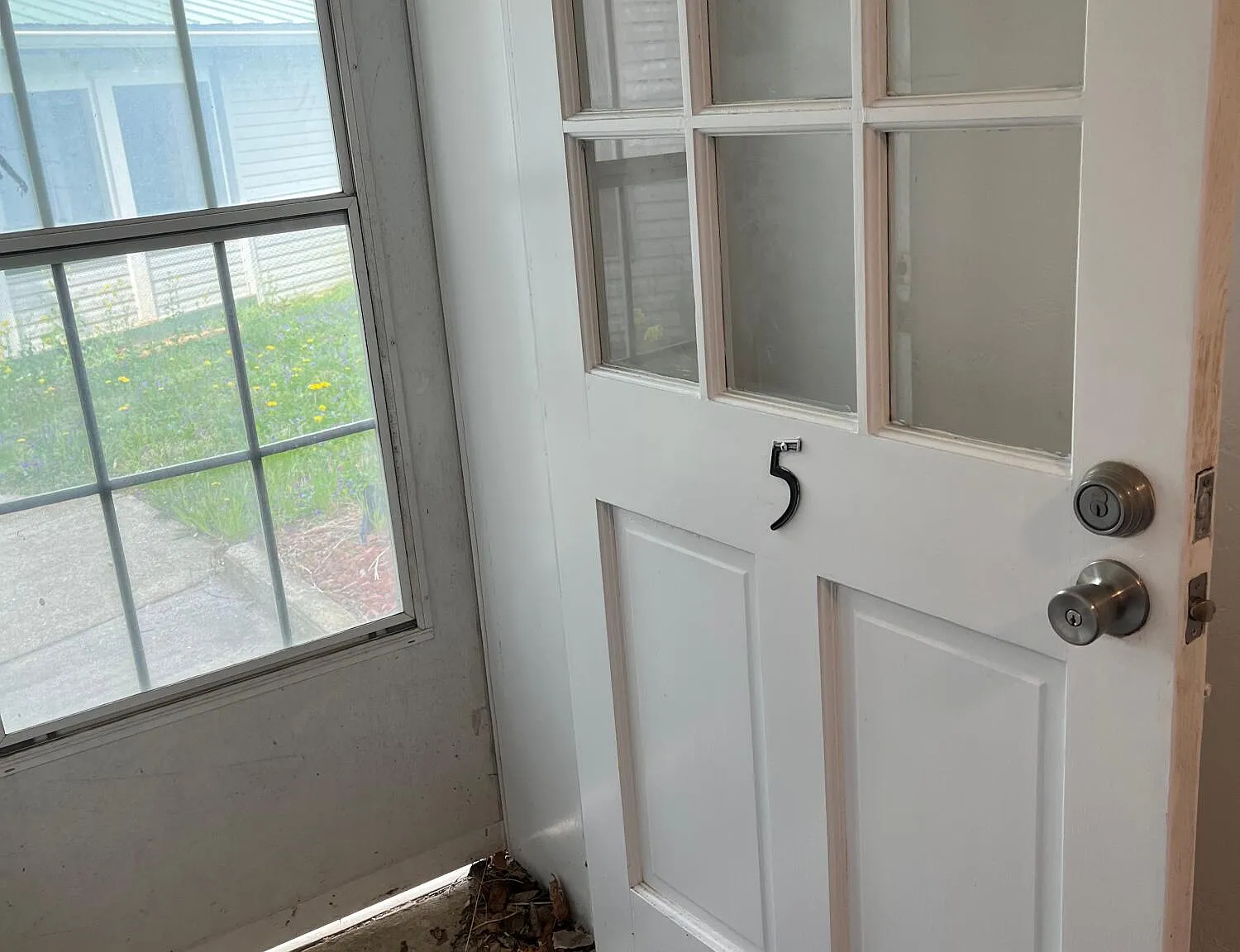 1 bed, 1.0 bath, 2000 sqft, $1,225 — Photo 4