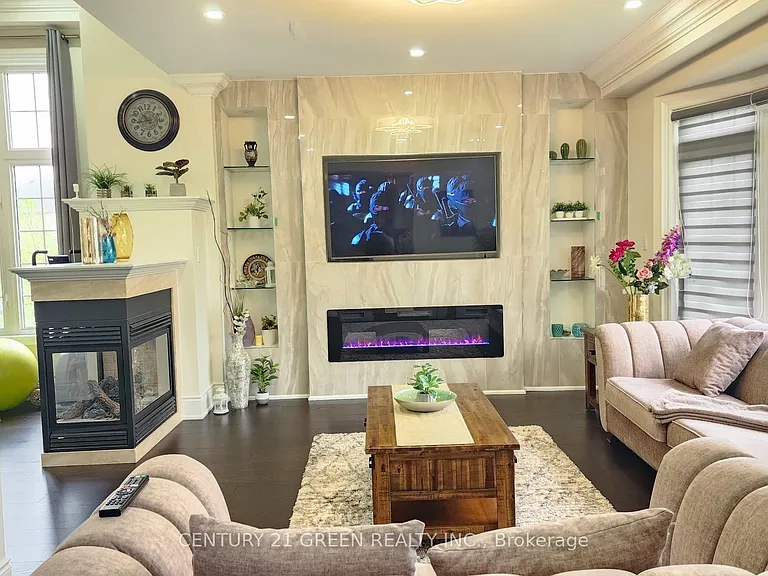 12 Royal West Dr — Photo 11