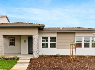 257 Huckleberry Ln S, Madera, CA 93636