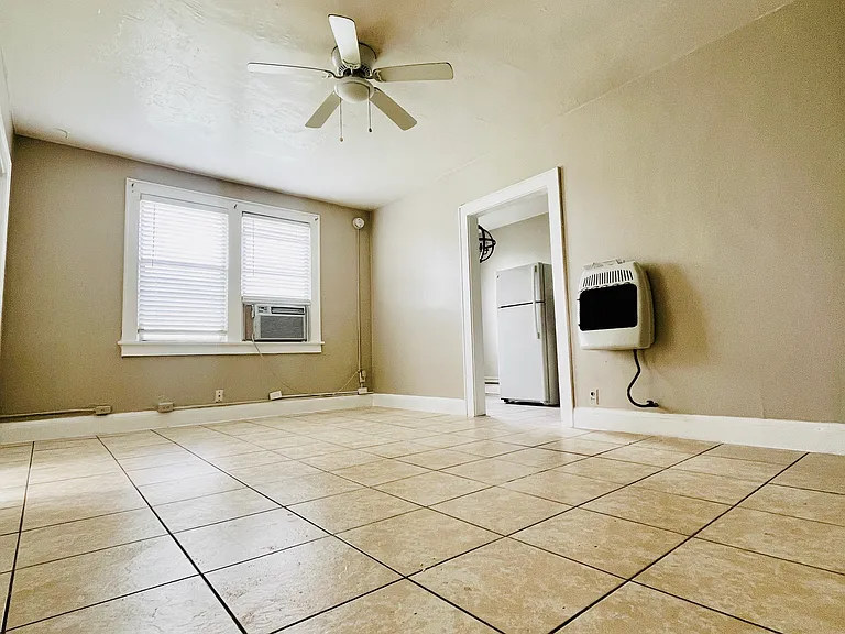 311 S Grandview Ave #5 — Photo 4