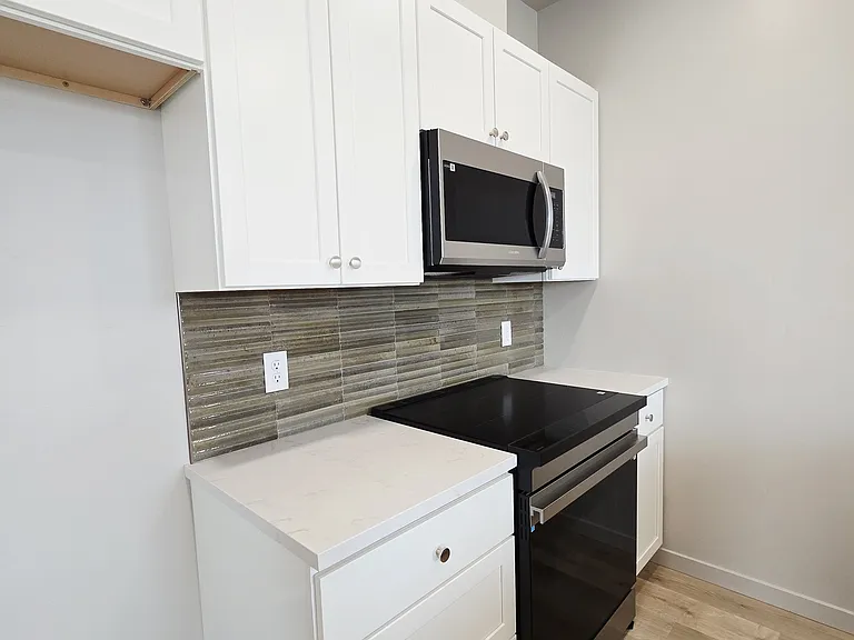 2786 Caspian Way #A — Photo 7
