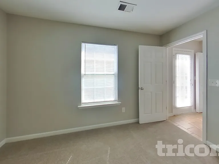 1041 Rabon Pond Dr — Photo 7