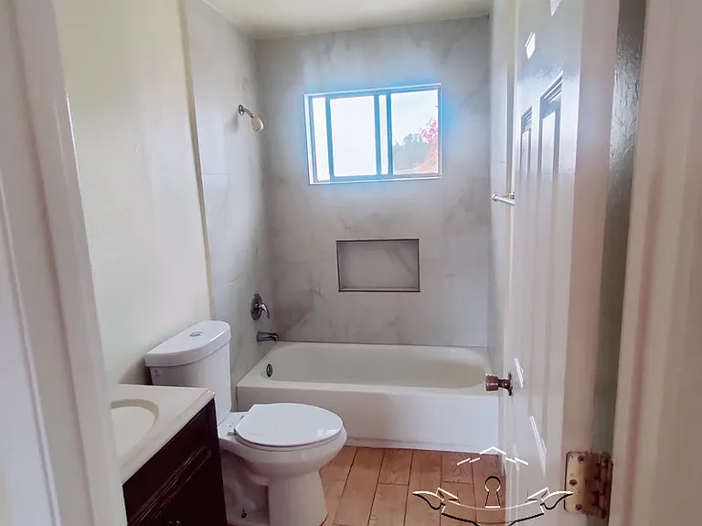 110 Dorsey Dr #7 — Photo 8