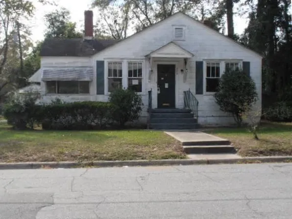 2209 Mississippi Ave, Savannah, GA 31404