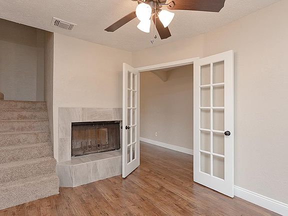 3rd image of 2507 Merrimac Dr