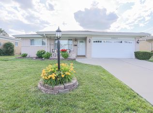 28821 Lund Ave, Warren, MI 48093