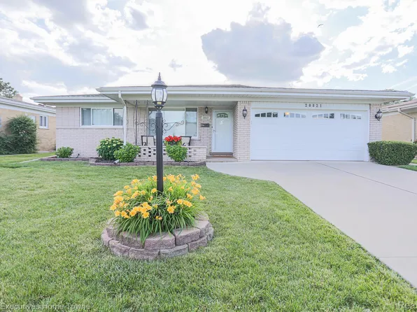 28821 Lund Ave, Warren, MI 48093