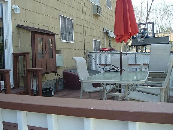 4th image of 15A Fuller Ct