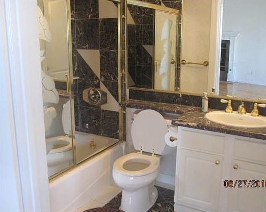 5th image of 699 36th Ave APT 208
