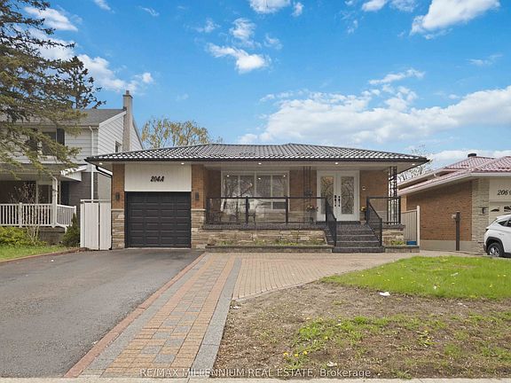 2nd image of 204A Bellamy Rd N
