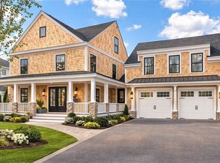 265 Prospect Ave, Middletown, RI 02842