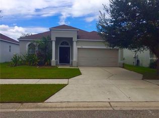 1835 Atlantic Dr, Ruskin, FL 33570