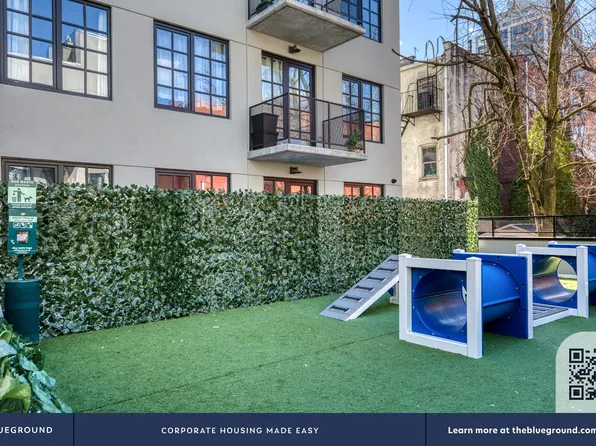 68 Gold Street image 26 of 34