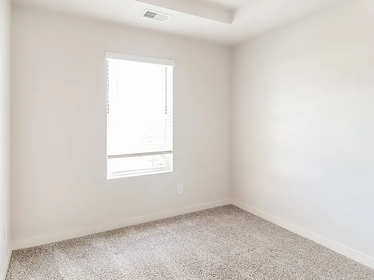 671 The Heights Ln — Photo 12