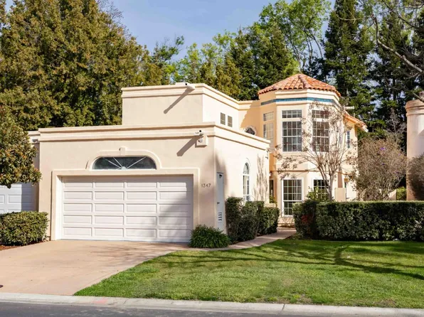 1347 Cuernavaca Circulo, Mountain View, CA 94040