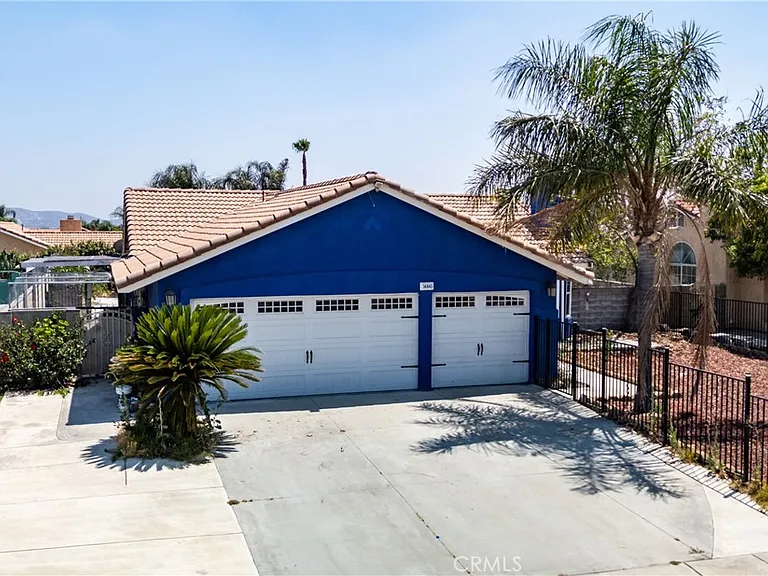 14845 Hibiscus Ave — Photo 5
