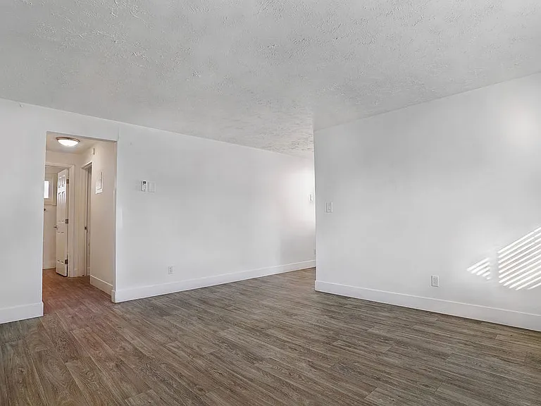 Morton Meadows — Photo 17