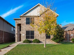 9105 Wayne St, Aubrey, TX 76227