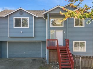6716 Lower Ridge Road, Everett, WA 98203