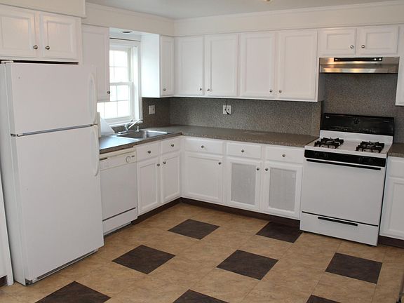 Eat In Kitchen/Dining