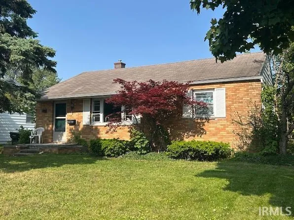 1612 N Wellington St, South Bend, IN 46628