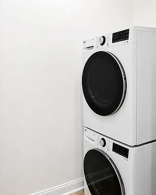 Laundry, photo 1