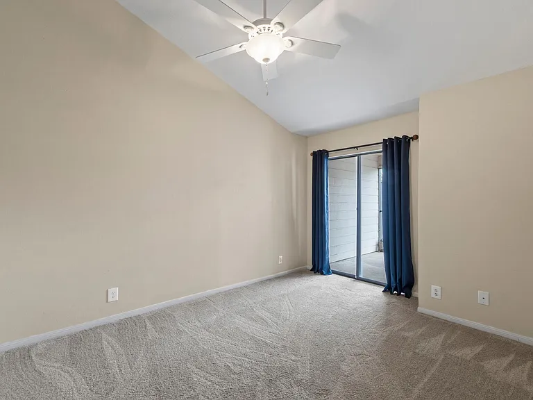 203 E 31st St #311 — Photo 16