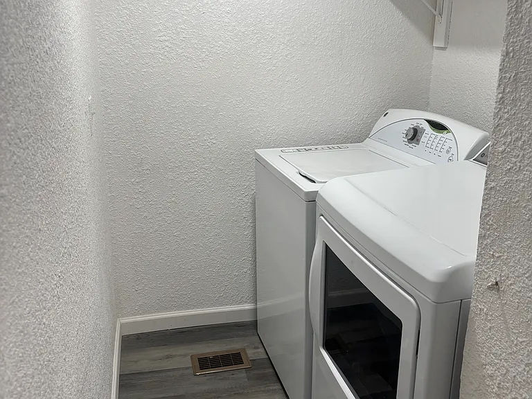 1409 N French St #82 — Photo 12