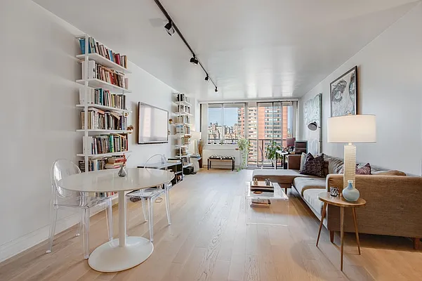 Rented by Douglas Elliman | media 4