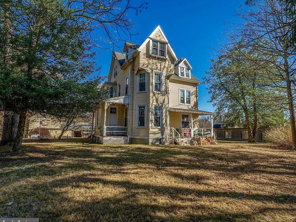 1st image of 354 Valleybrook Rd
