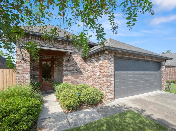 7704 Ibiza Dr, Baton Rouge, LA 70820