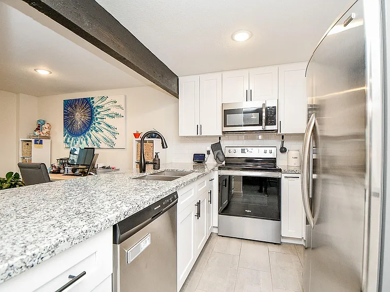 2940 Windchase Blvd #8 — Photo 8