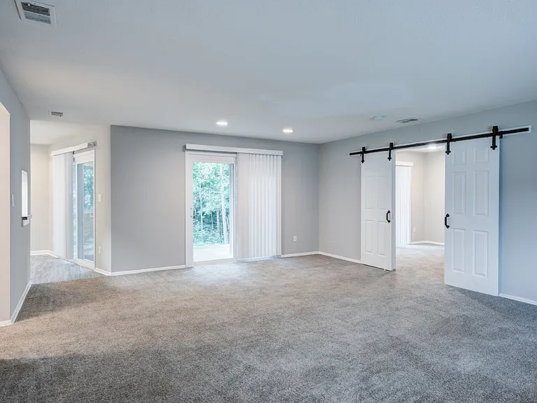 The Preserve on Allisonville Townhomes — Photo 7