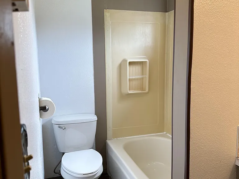 618 N Ocosta St — Photo 10