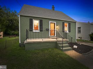 302 3rd St, New Castle, DE 19720