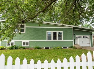 1713 W 4th Ave, Indianola, IA 50125