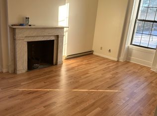 250 Washington St #5, Troy, NY 12180