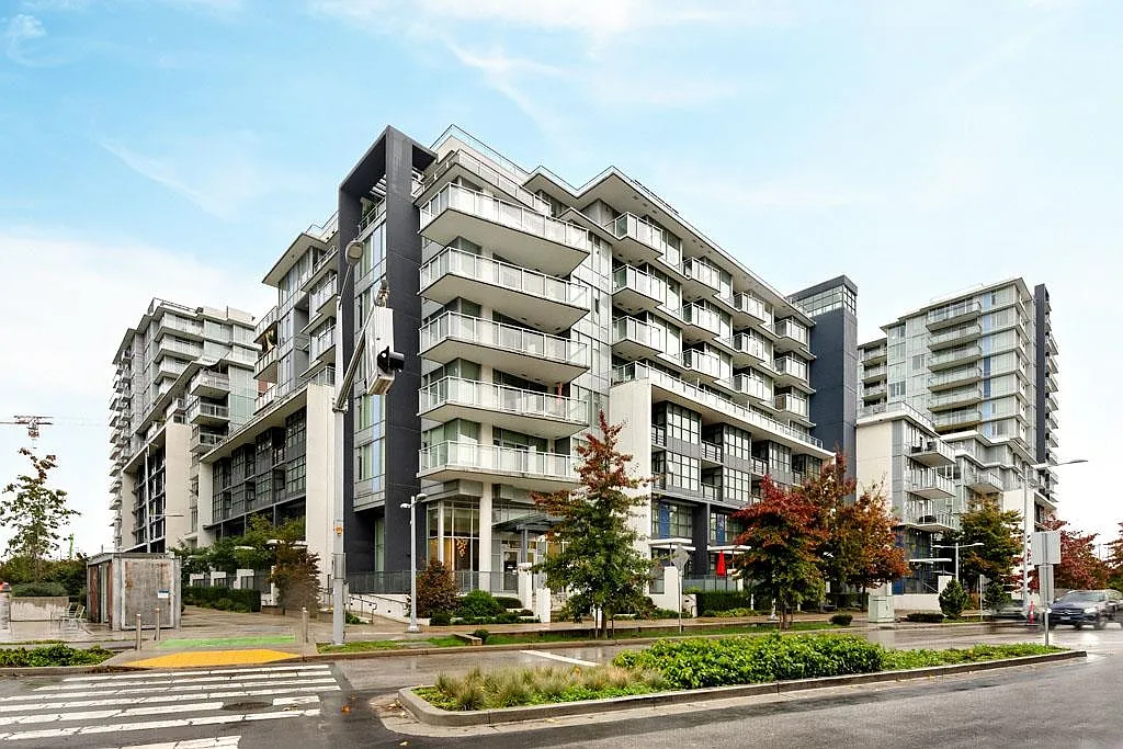 1 bed, 576 sqft, $2,350 — Photo 1