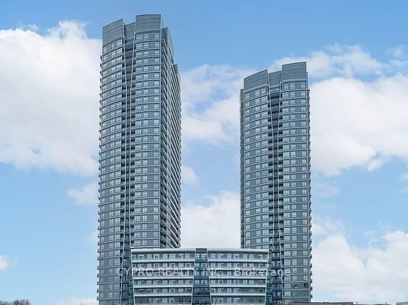 50 Upper Mall Way, Vaughan, ON